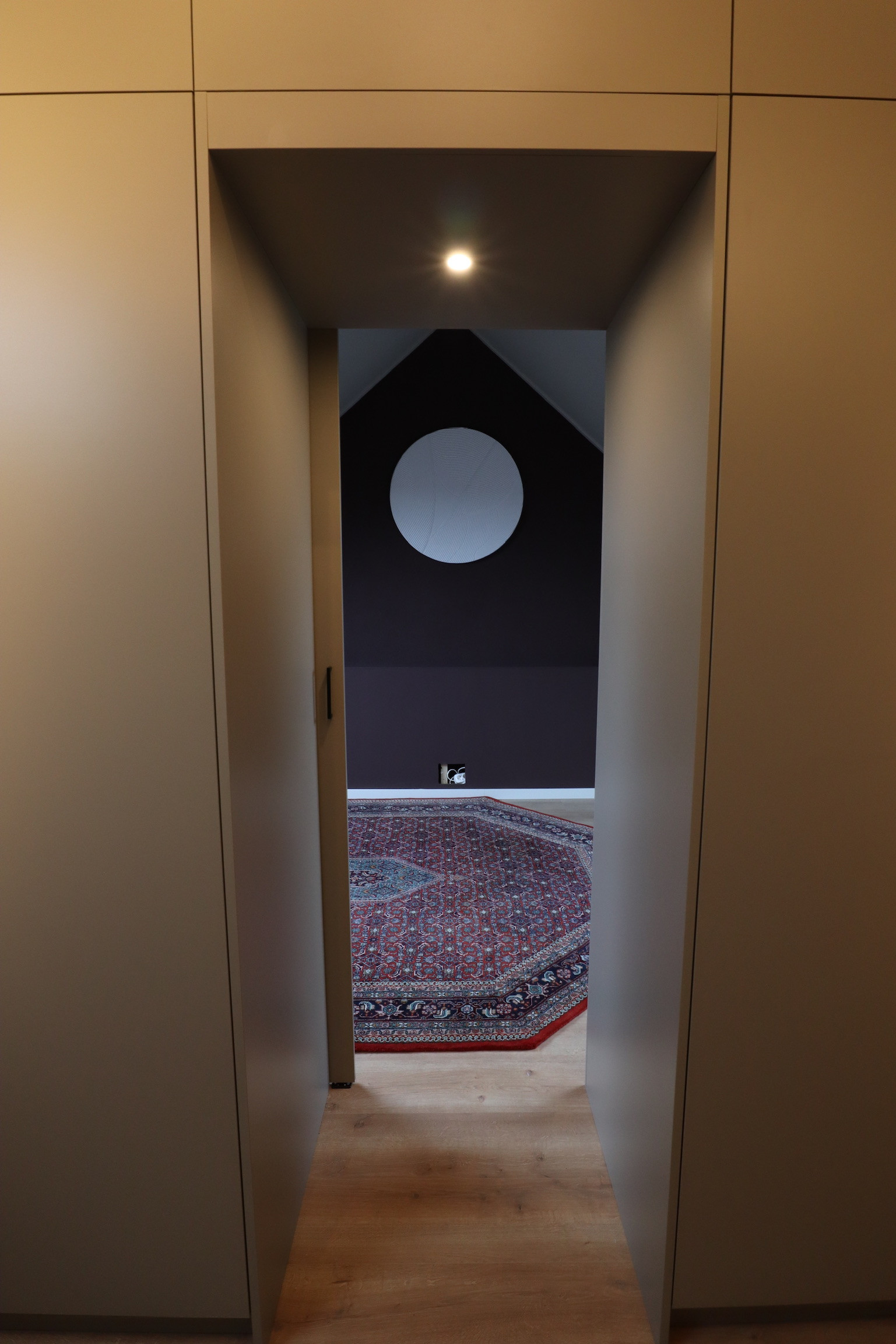 Kastenwand in nok